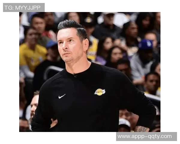 下半场防守失控雷迪克坦言无法阻止对手冲击油漆区