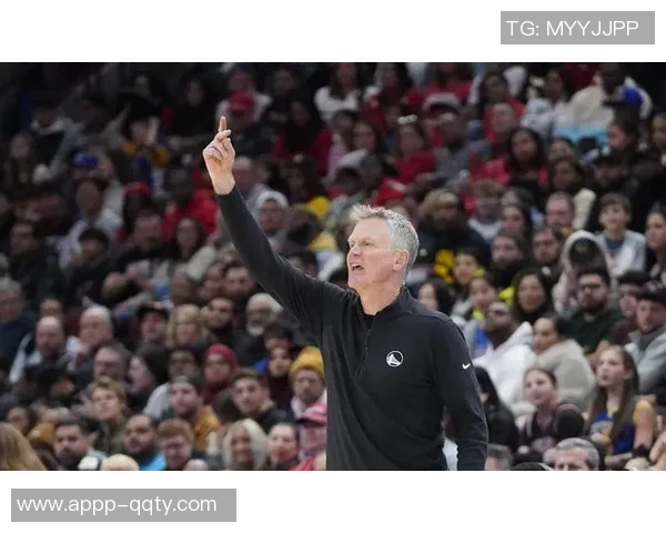 科尔谈与追梦冲突时刻保持冷静希望在关键比赛中有他在场上