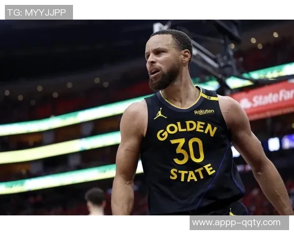 库里穿上科比6惊艳全场美球迷惊呼耐克哨库里再现70分神迹